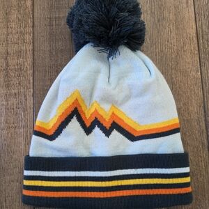 Locale Pom-Pom Beanie with Stripes
